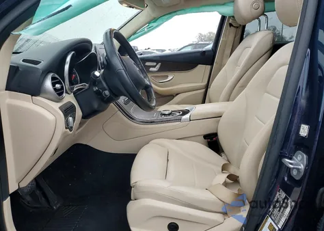 2019 Mercedes-Benz Glc 300 4Matic z USA, uszkodzony, nr VIN WDC0G4KB0KF656971